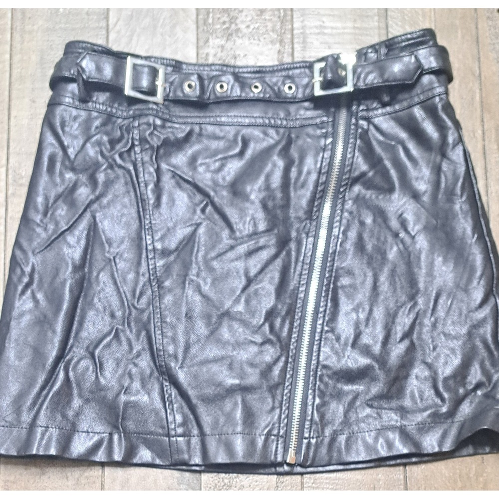 Forever 21 Black Faux Leather Mini Skirt Moto Zip Belted Size S
